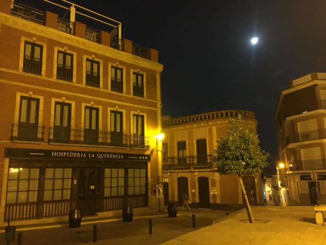 Pies de la Plaza